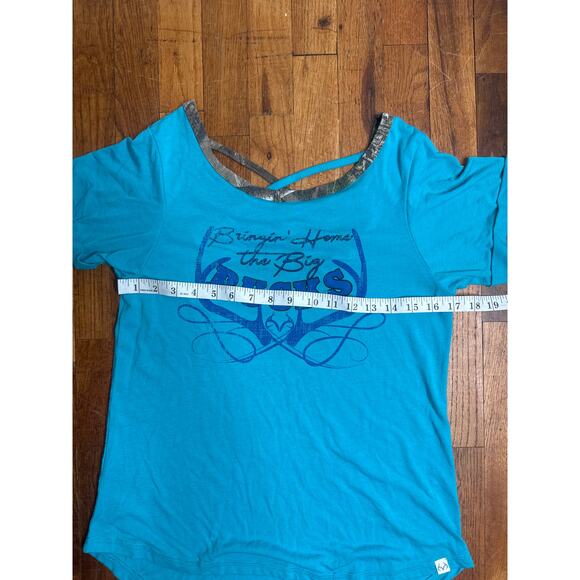 Realtree by Colosseum Women’s Tee Size Medium Turquoise Camo Loose Fit Graphic - Picture 5 of 7